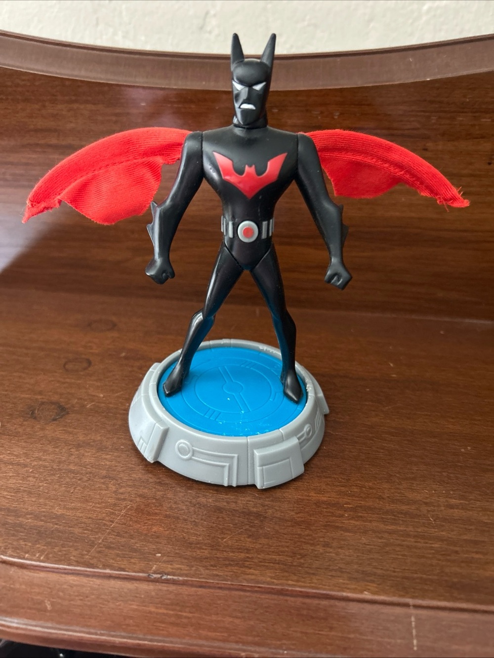 Batman Beyond 2000 Burger King 6” Action Figure Spins & Red Wings